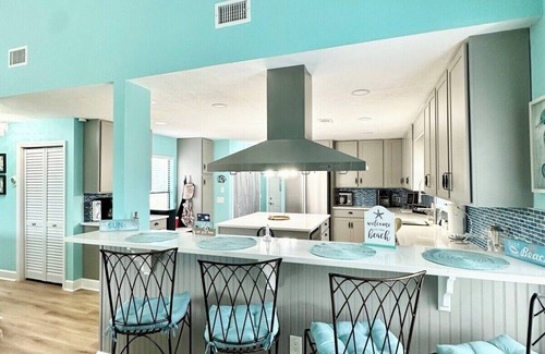 Panama City House | Sandy Toes 3/2 - Spacious POOL House In Panama City!