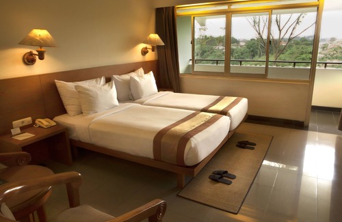 Lembang Hotel | SanGria Resort & Spa