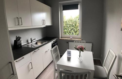 Pries Apartment | Sanierte 2-Zimmer Wohnung in strandnähe