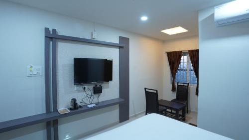 Dharmapuri Hotel | Sankar Classic - A Boutique Stay