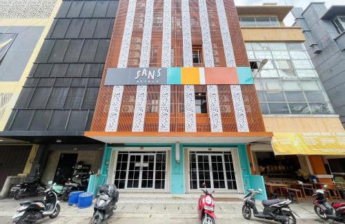 Jakarta Hotel | Sans Hotel Cengkareng