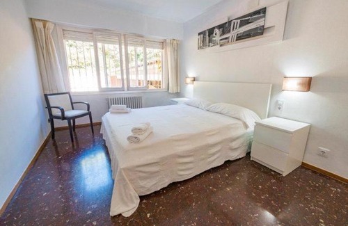 Sant Andreu de Llavaneres Villa | Sant Andreu de Llavaneres Villa Sleeps 13 Pool WiFi