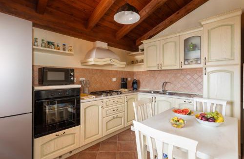 Sant'Antioco Apartment | Sant'Antioco - Spazioso appartamento al centro