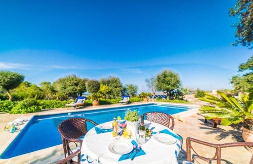 Sant Joan House | Sant Joan Holiday Home Sleeps 4 with Pool and WiFi