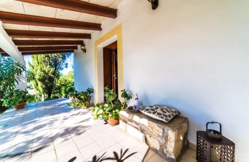 Sant Joan House | Sant Joan Holiday Home Sleeps 4 with Pool and WiFi