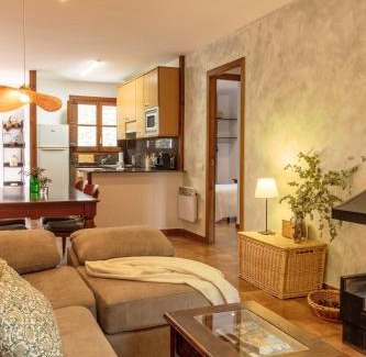 Sant Llorenc de la Muga Apartment | Sant Llorenç