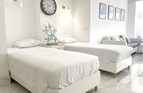 Las Palmas de Gran Canaria Apartment | Santa Catalina Beach Flat by Canary365