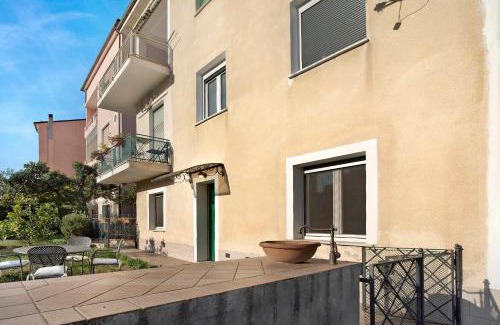 Oneglia House | Santa Lucia