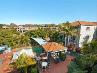 Surfers Paradise Apartment | Santana Resort Surfers Paradise
