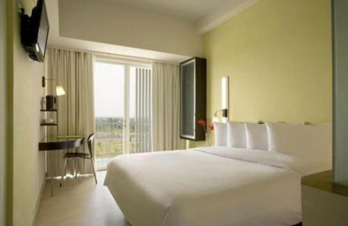 Pagedangan Hotel | Santika premiere ice bsd
