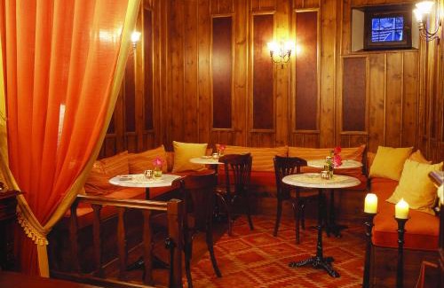 Vizitsa House | Santikos Mansion, Santikos Collection