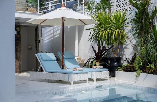 Chang Phueak Villa | Santitham Pool Villa I 5 Bedrooms I walkable I Entire villa I Daily Housekeeping