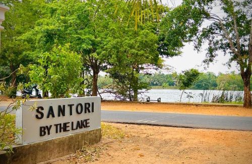 Anuradhapura House | Santori By The Lake