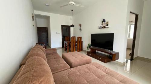 Negombo Apartment | Santorini 302 Resort Apartment