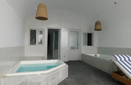 Fira Apartment | Santorini Fira Caldera Suites