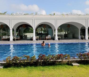 Negombo Apartment | Santorini Resort Apartment 3 Bed rooms- Negombo Beach & Airport