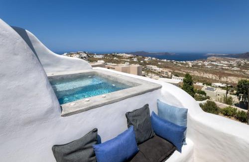 Pyrgos Villa | Santorini Vista Legacy Retreat - Live the history, wake to the view