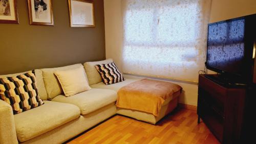 Ciutat Jardi Apartment | Santos Studio 2