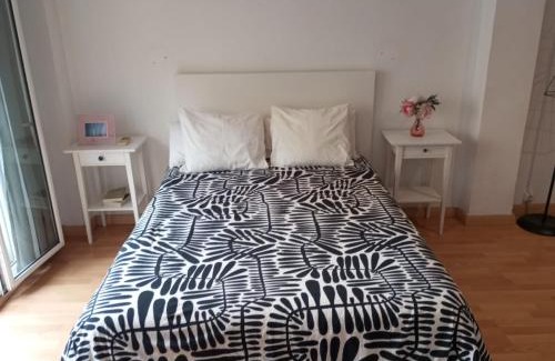 Ciutat Jardi Apartment | Santos Studio 2