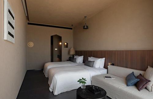 Dapeng Hotel | Sanyea Wei Ming Hai
