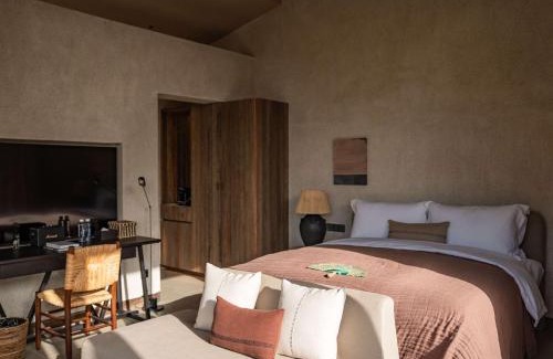 Shenzhen Hotel | Sanyea You Gan Wan Secluded Resort Hotel-Free Yacht Experience