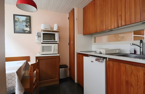 Murat-le-Quaire House | Sapins A5 - Super Murat Residence with Mountain View and Balcony