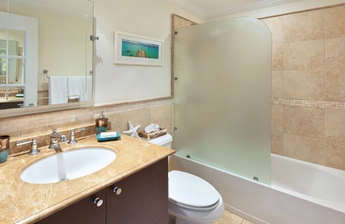 Callendar Condo | Sapphire Beach 307 Su