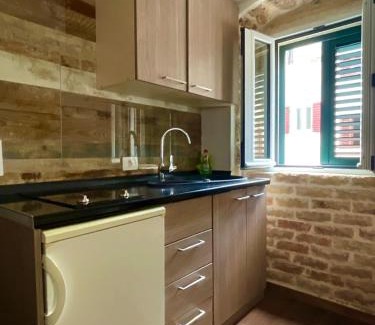 Kotor Old Town Apartment | sar 5