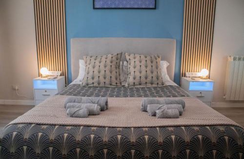 Tuscolano Apartment | Sara's Home - Modern Apartment Near Metro, Perfect for Families and Groups in Rome