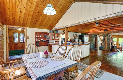 Saranac Lake Cottage | Saranac Lake Cabin w/Deck: Pets Welcome!