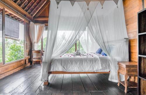 Penestanan Villa | Sari Bamboo Bungalows