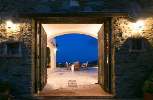 Salamis Villa | Saronic Citadel Seaside villa