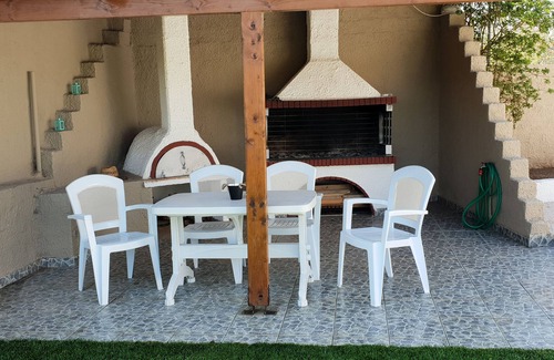 Isthmia Apartment | Saronikos Family House with Garden & Sea view | Dioni Apartment