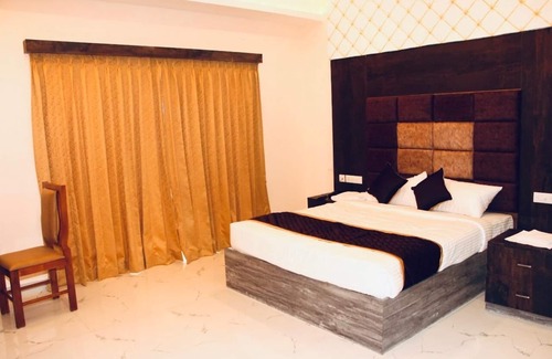 Tiruchirappalli Hotel | SAS SQUARE