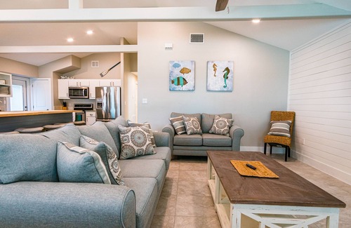 Safe Harbor House | Sassy Seahorse | Pet-friendly, Pool Table, Private Pool!