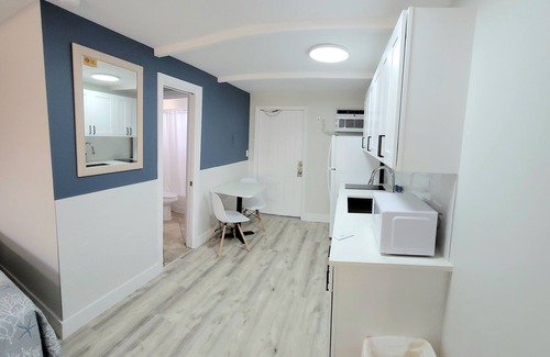 Treasure Island Hotel | Satellite Motel - Bliss on the Bay 120