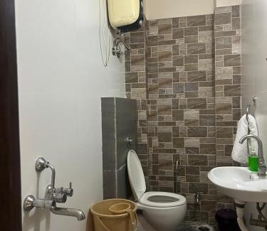 Indore Apartment | Satyabhama Homestay -Ruby-One RK appartment with Terrece