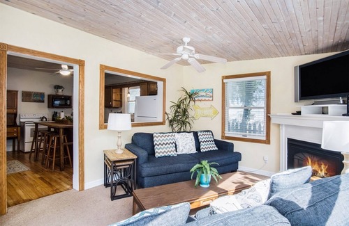 Saugatuck House | Saugatuck Lodge: Private Pool, Hot Tub, Fireplace, Downtown Saugatuck, Sleeps 22