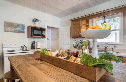 Saugatuck House | Saugatuck Lodge: Private Pool, Hot Tub, Fireplace, Downtown Saugatuck, Sleeps 22