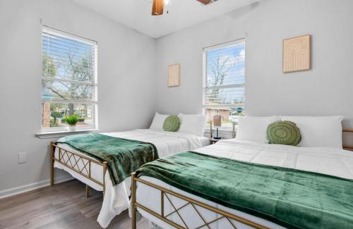 Midtown House | SAV Summer Escape - River St & DT - Free Parking