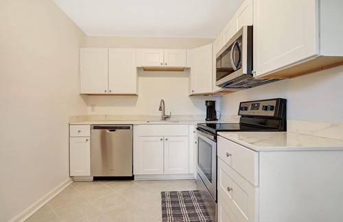 Midtown Apartment | Savannah Serenity Luxe 2BR