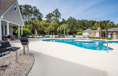 Vaught Apartment | Savannah Shore #5 (P) Second Row Other Condo