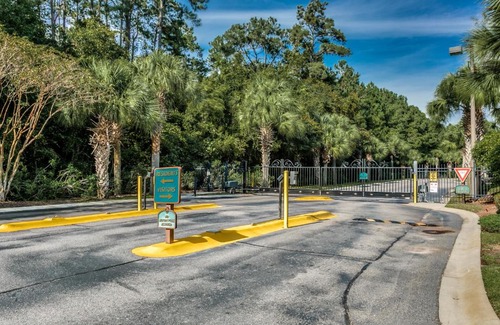 Vaught Apartment | Savannah Shores 9730 Leyland Dr Unit 4. Condo
