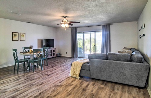 Thunderbolt House | Savannah Townhome w/ Deck - 15 Mi to Beach!