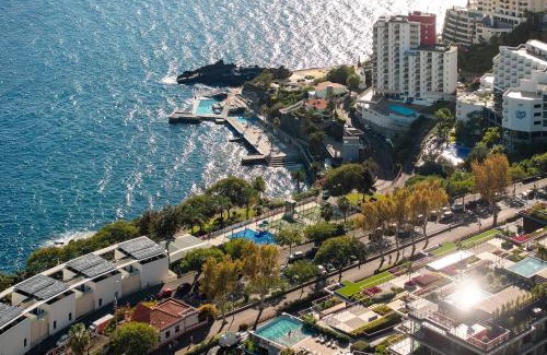 Sao Martinho Apartment | Savoy Monumentalis I by An Island Apart
