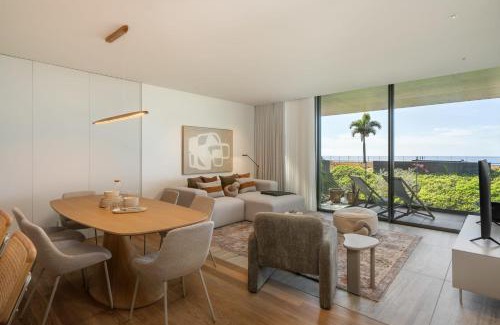 Sao Martinho Apartment | Savoy Monumentalis IV by An Island Apart