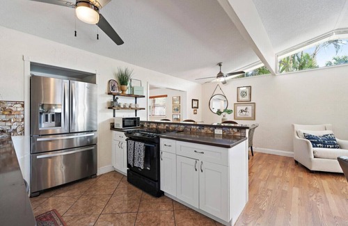 Yacht Club Estates Apartment | Sawfish Bay Bungalow In The Heart Of Jupiter