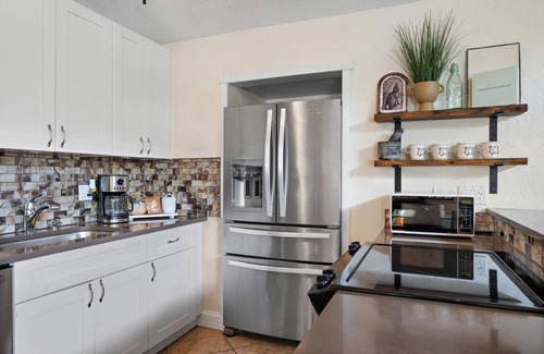 Yacht Club Estates Apartment | Sawfish Bay Bungalow In The Heart Of Jupiter