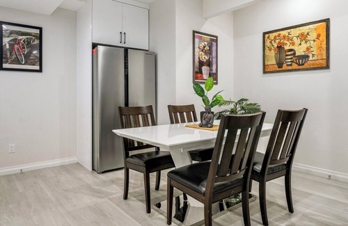 Southeast Calgary House | Say Cheese Private Entrance 2BD Suite KingBD