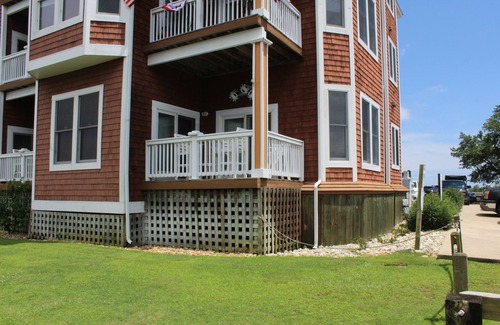 Manteo Condo | SBC1105 - Shallowbag Bay Club 1105